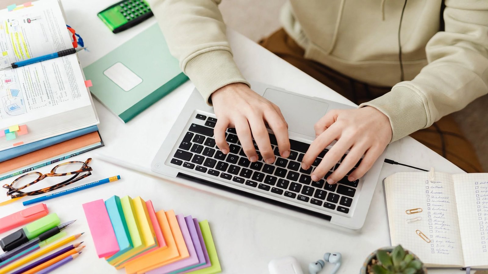 Os 10 Melhores Notebooks para Estudar em 2026